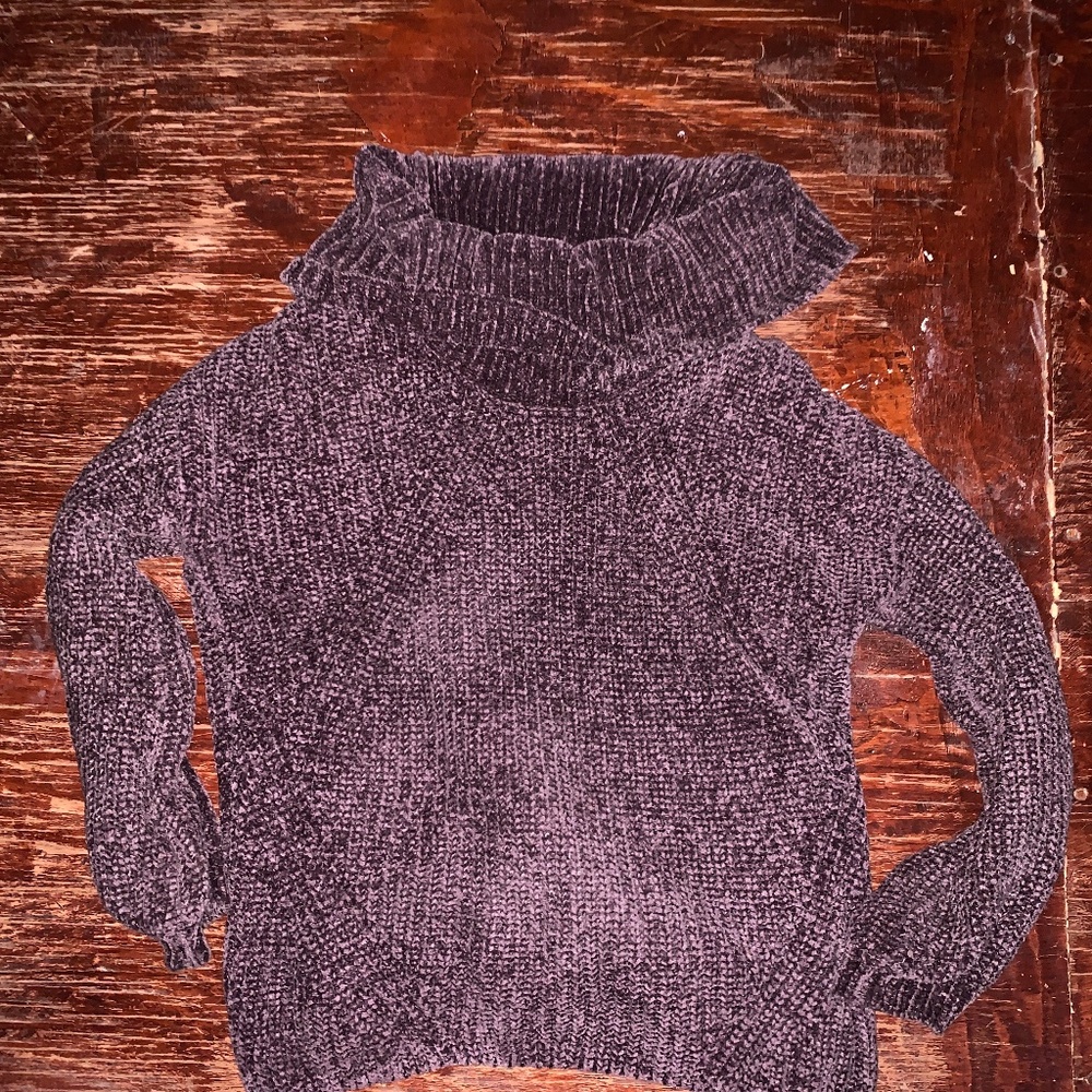 Maroon crochet sweater for women and girls